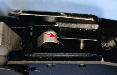Grease Location for Disconnector Lever.jpg