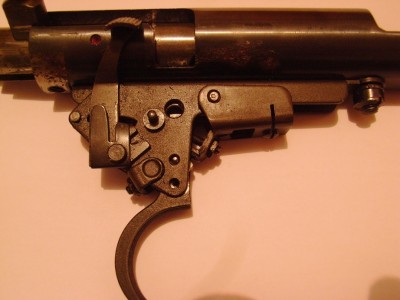 Anschutz 1403 trigger1.JPG